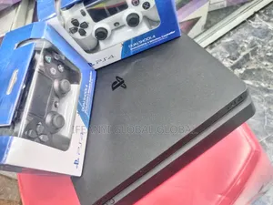 Ps4 Slim With Two Pad