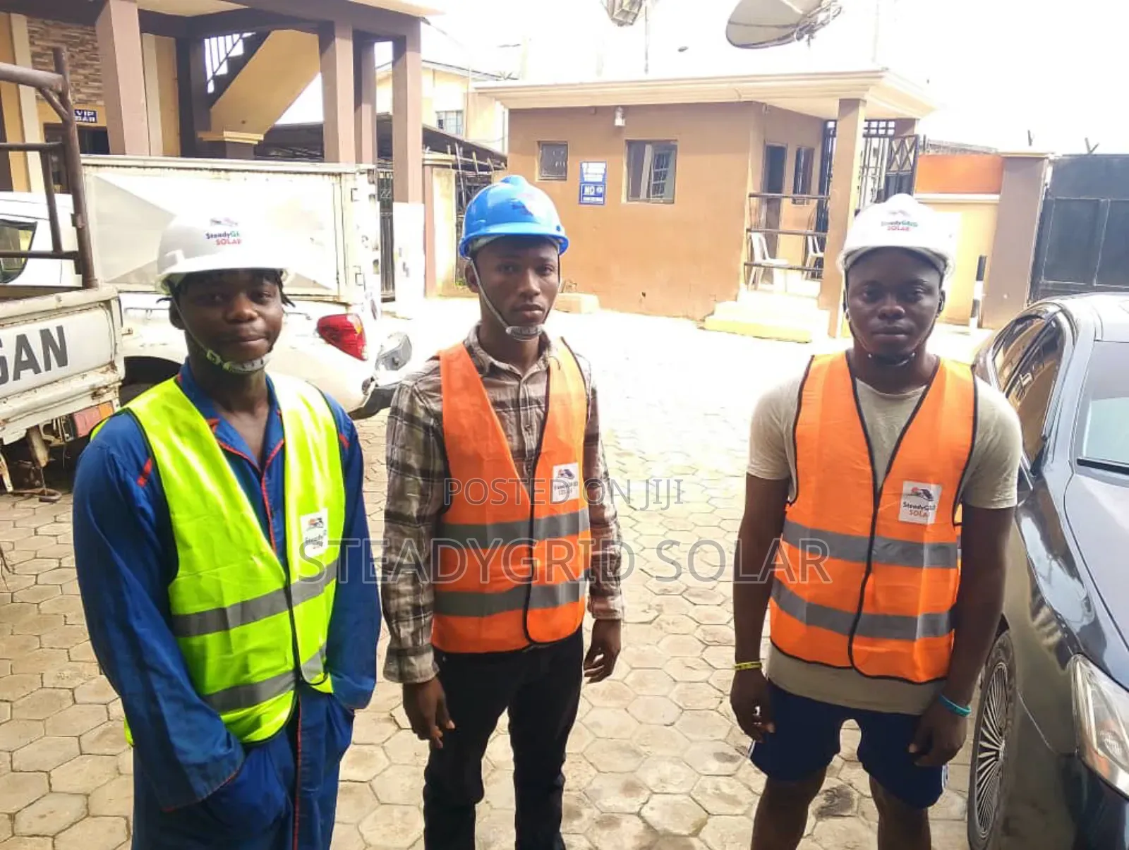 Professional Installed 30kva Srne Inverter 60kwh Lithium Bat