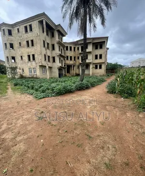 Photo - 20bdrm Block of Flats in Dawaki for sale
