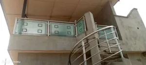 10m Glass and Spiral Stair