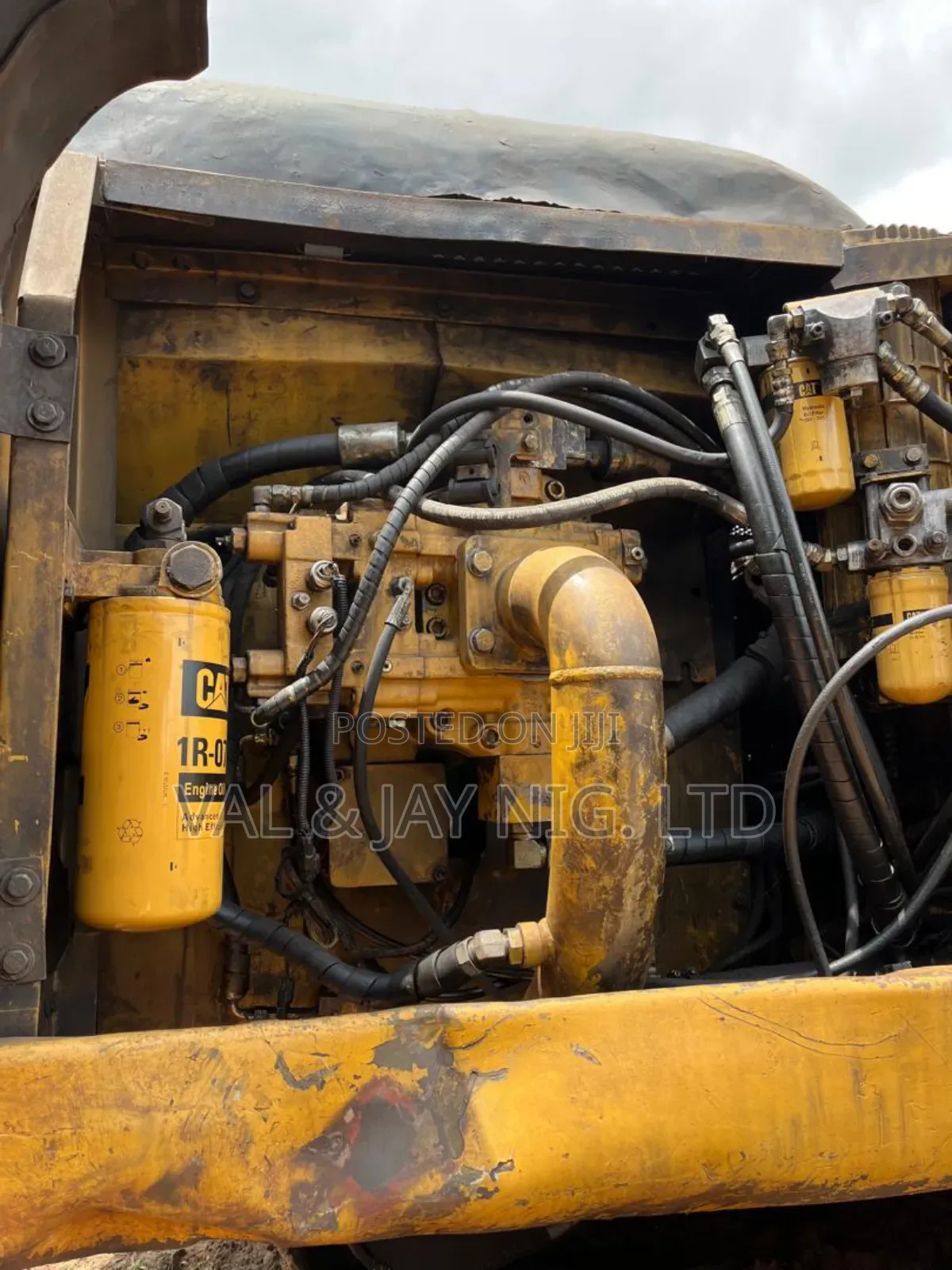 Excavator 330cl With Jack Hammer Function (Company Standard)