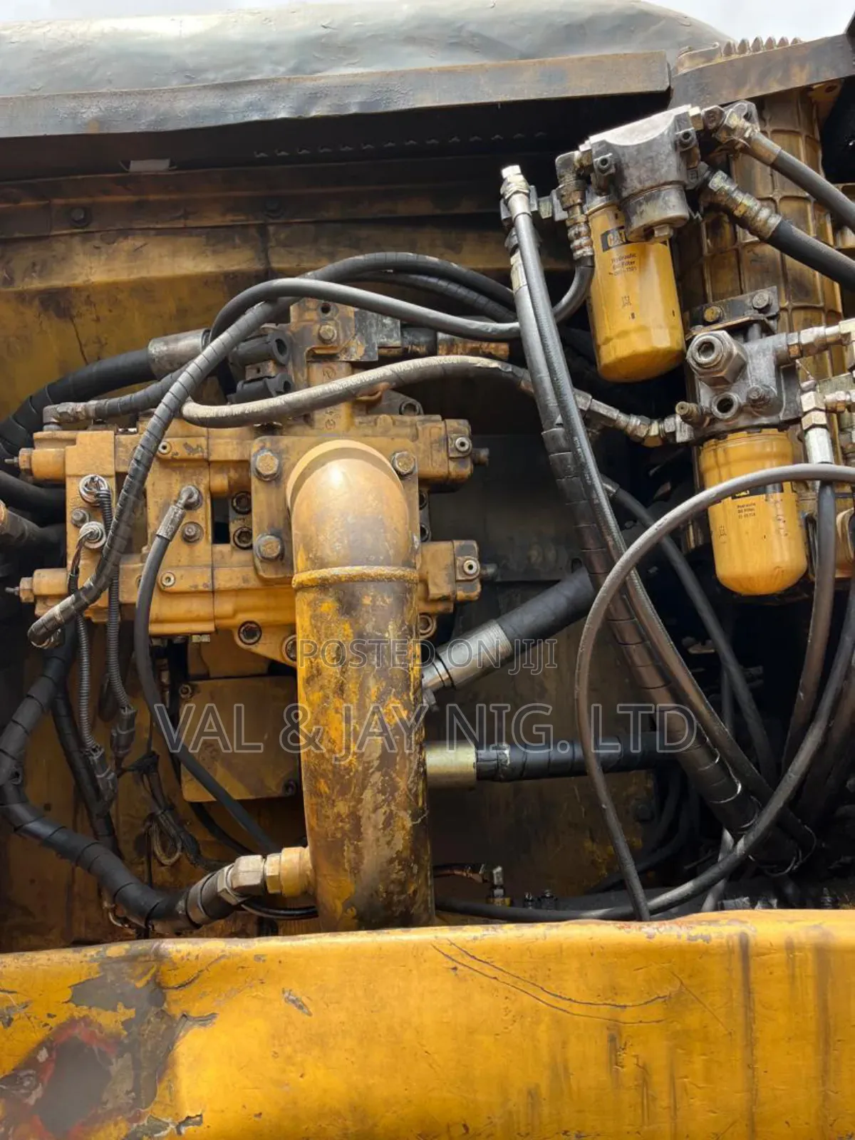 Excavator 330cl With Jack Hammer Function (Company Standard)