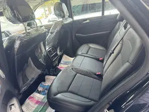 Mercedes-Benz M Class ML350 4MATIC 4dr SUV AWD (3.5L 6cyl 7A) 2015
