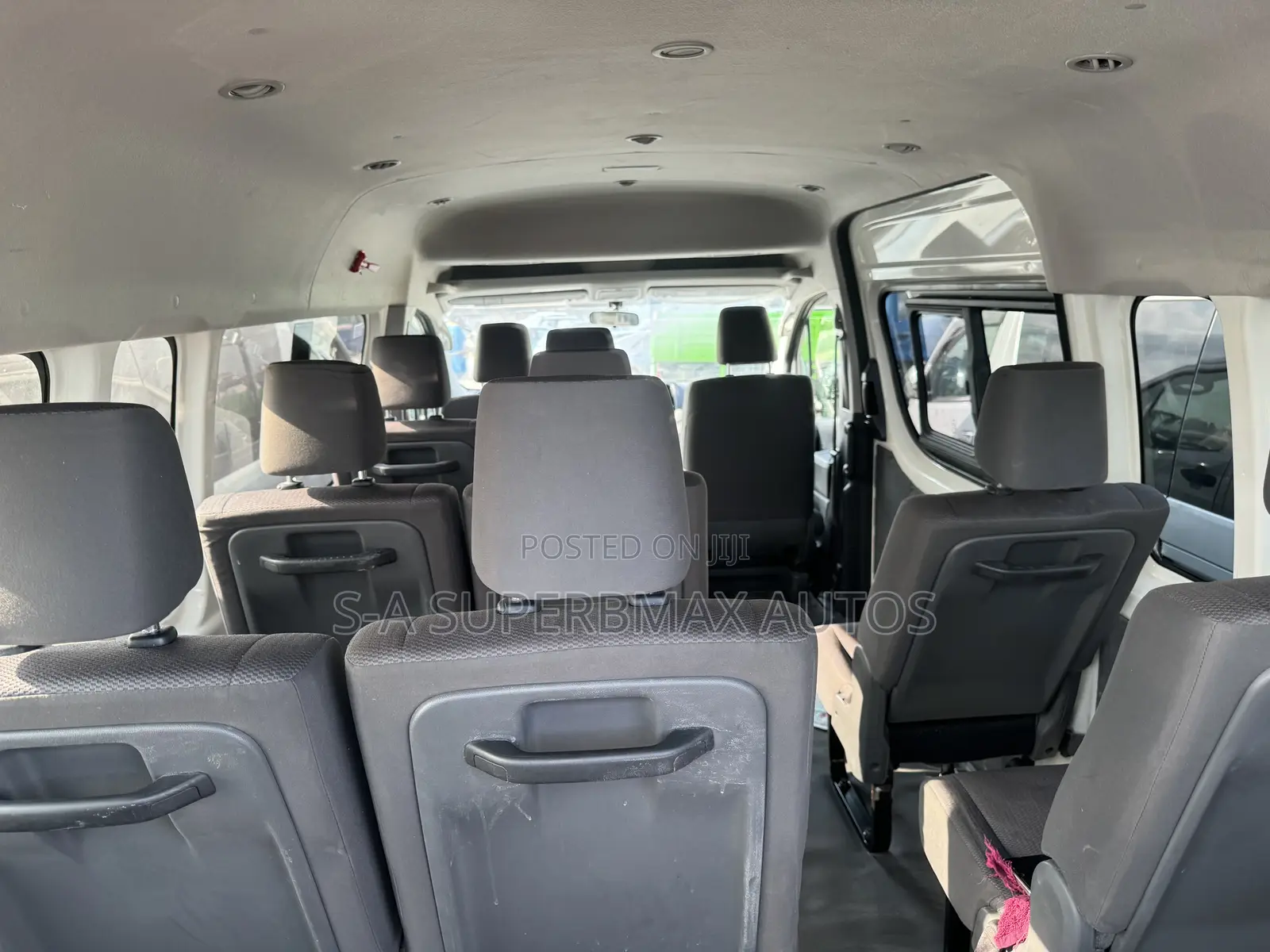 Toyota HiAce 2021 White