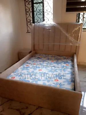 A Quality 4.5ft by 6ft Upholstery Bedframe