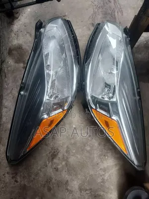 Headlamp for Ford Escape 2012