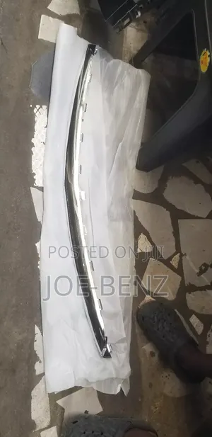 E350 2017 Front Bumper Shining Crome