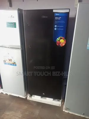 Midea Single Door Refrigerator 247l