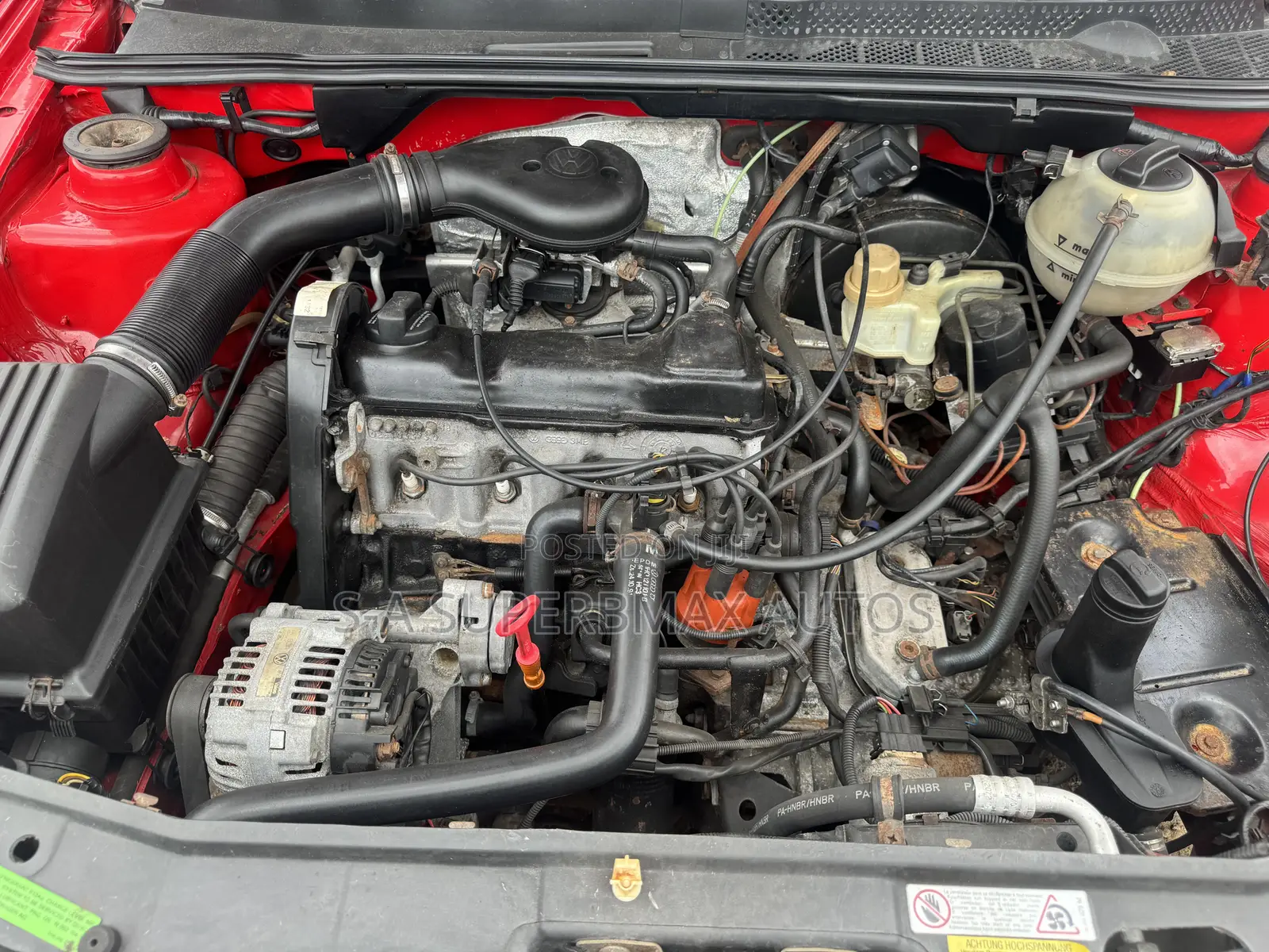 Volkswagen Golf 2.0 GL 5-Door Automatic 2000 Red