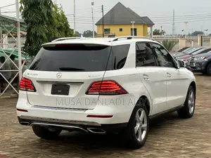 Mercedes-Benz GLE-Class GLE 350d 4MATIC 2017 White