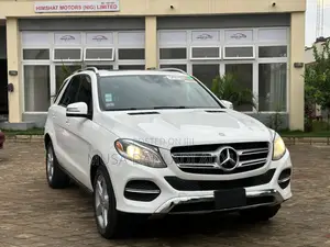 Mercedes-Benz GLE-Class GLE 350d 4MATIC 2017 White