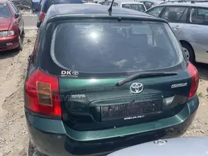 Toyota Corolla 2004 Green