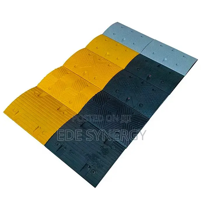 1M Rubber Speed Bumps With Cap