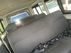 Toyota HiAce 2015 White