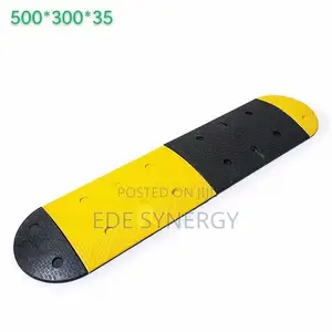 Long Lasting Durable Rubber Speed Bumps