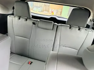 Toyota Highlander 2020 Silver