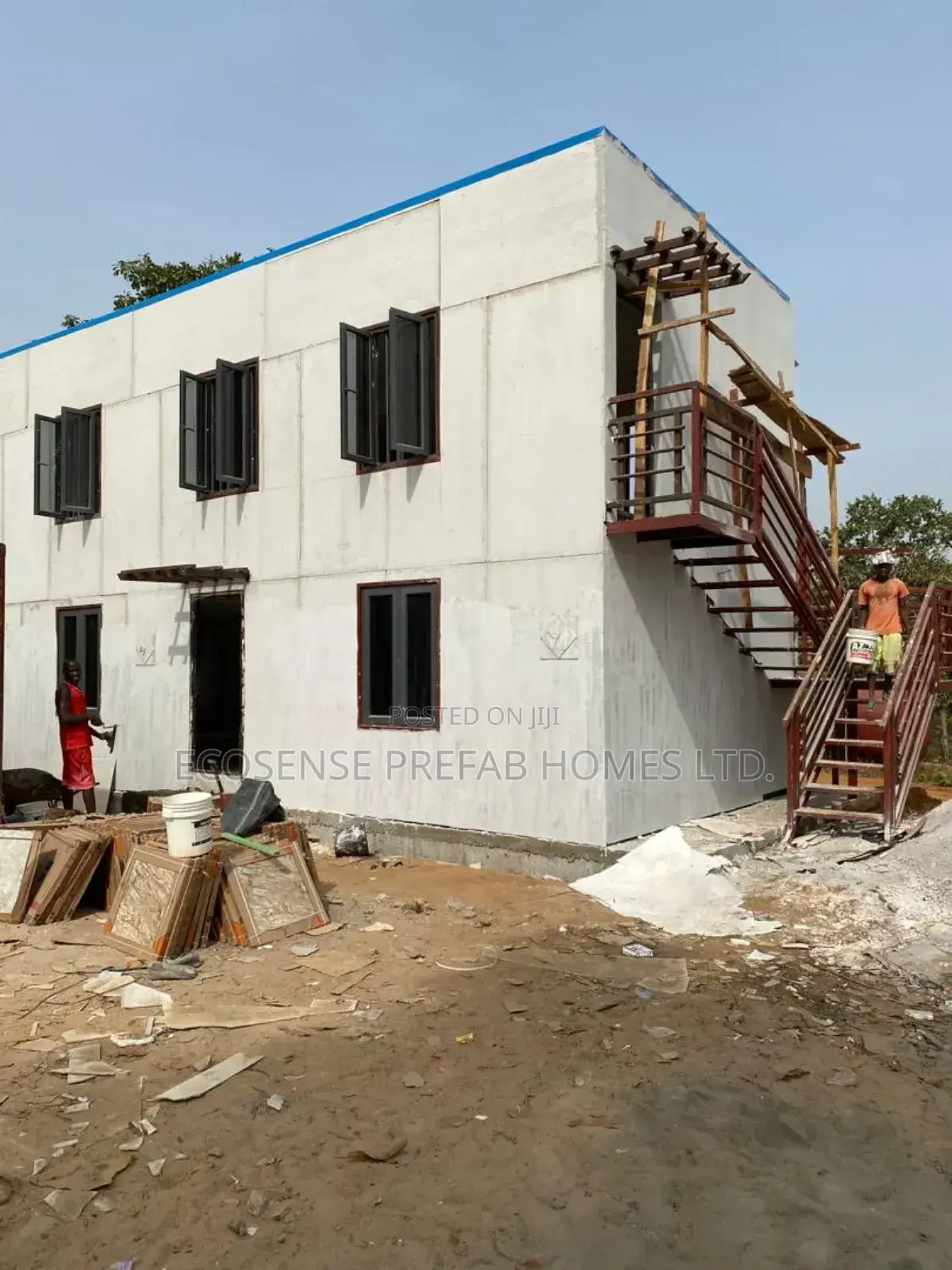 20ft / 40ft Container Retrofitting