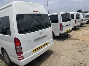Toyota HiAce 2016 White