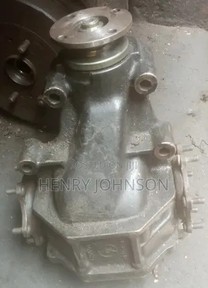 Toyota Hiace Bonnet Back Axle