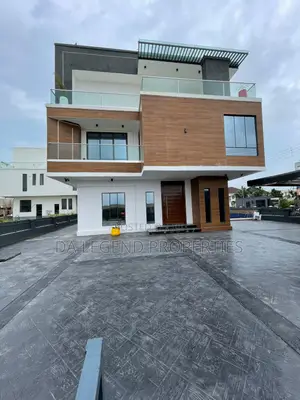 5bdrm Duplex in Lekki for sale
