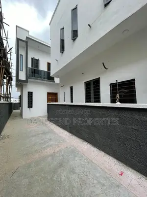 4bdrm Duplex in Ajah for sale