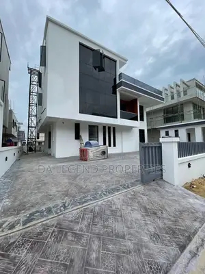5bdrm Duplex in Lekki for sale