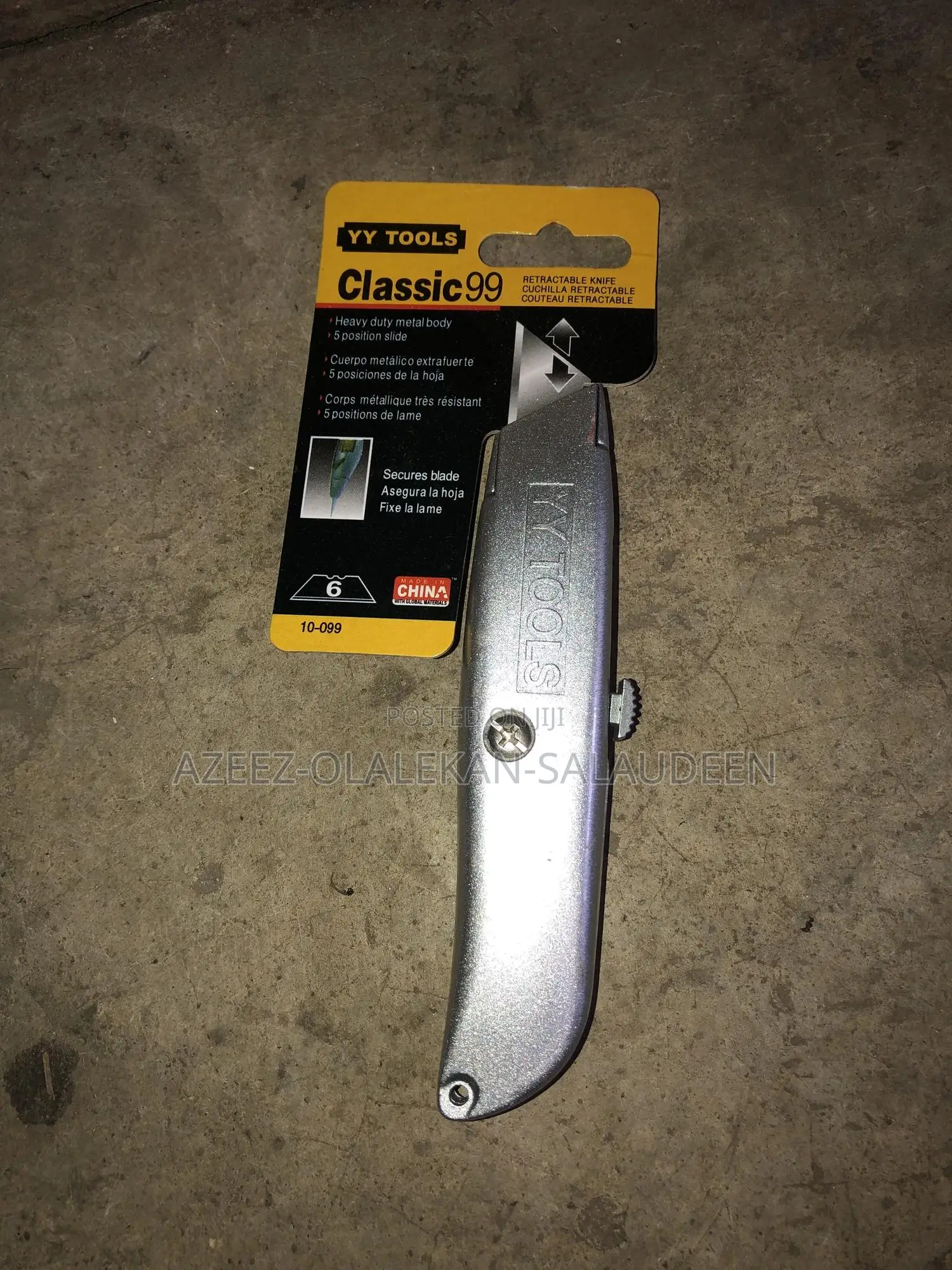 Metal Self Retracting Knife Professional