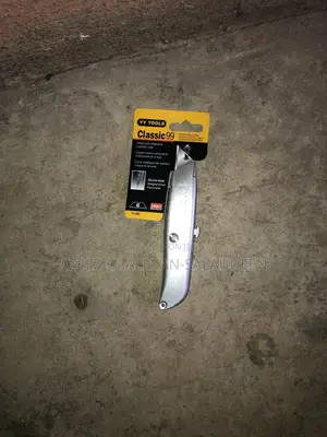 Metal Self Retracting Knife Professional