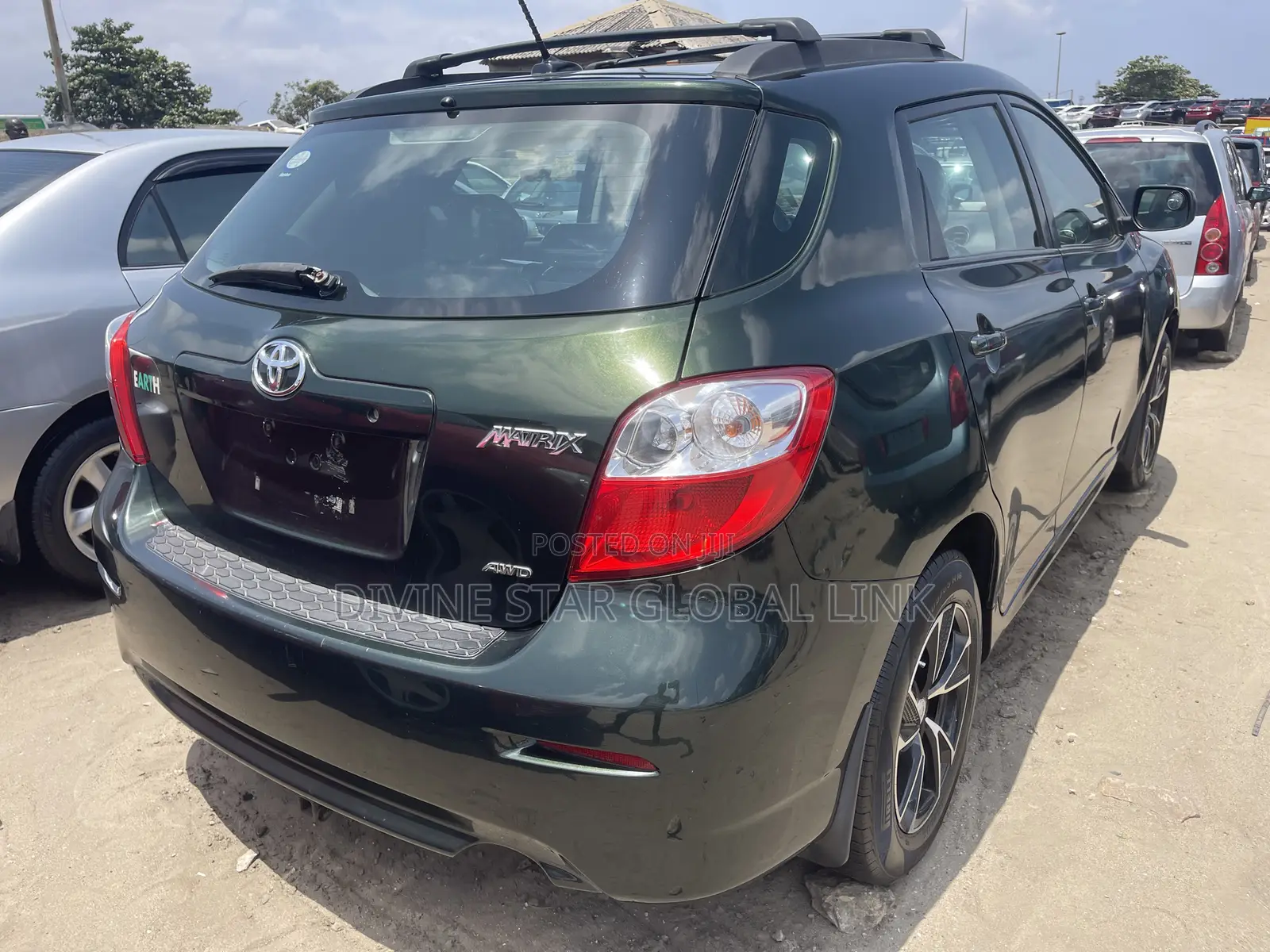 Toyota Matrix 2011 Green