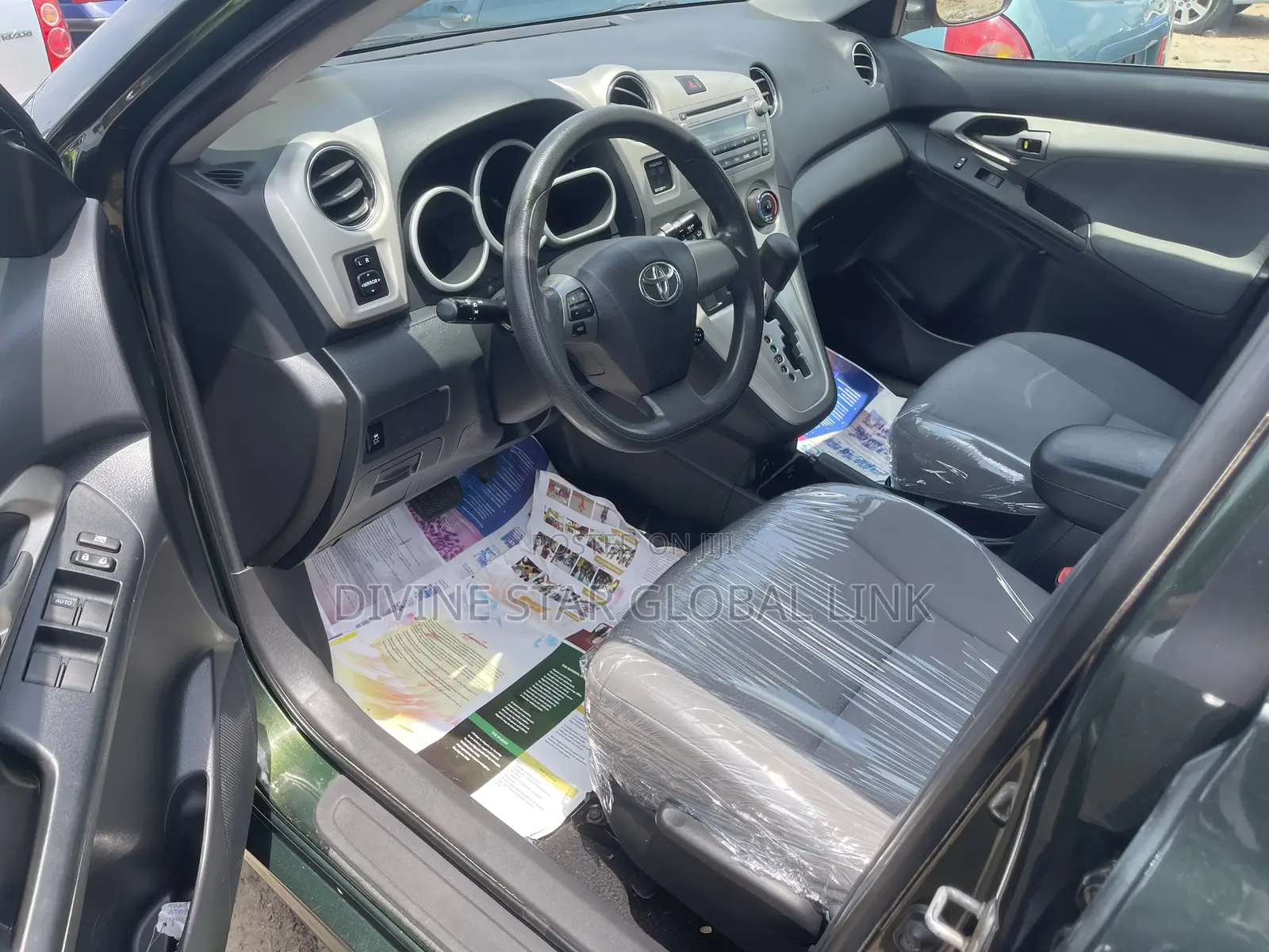 Toyota Matrix 2011 Green