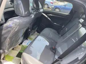 Toyota Matrix 2011 Green