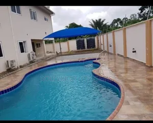 Swimming Pool Builder’S Hot Tub Spar Jacuzzi Engineer Installer