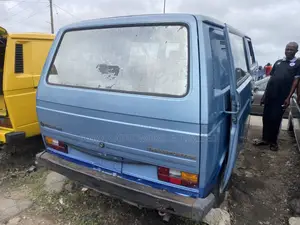 Volkswagen Transporter 2003 Blue