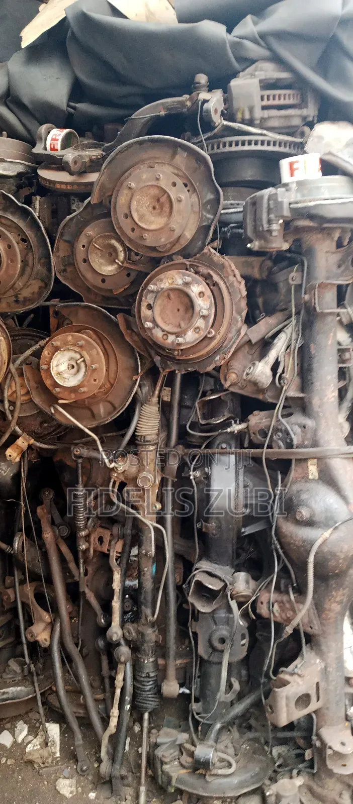 Underneath. Hobu, Steering Racks