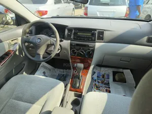 Toyota Corolla LE 2007 Gray