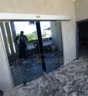 Auto-Detect Sliding Door