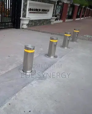168mm Manual Bollards