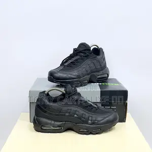 Nike Air Max 95 in ‘Triple Black