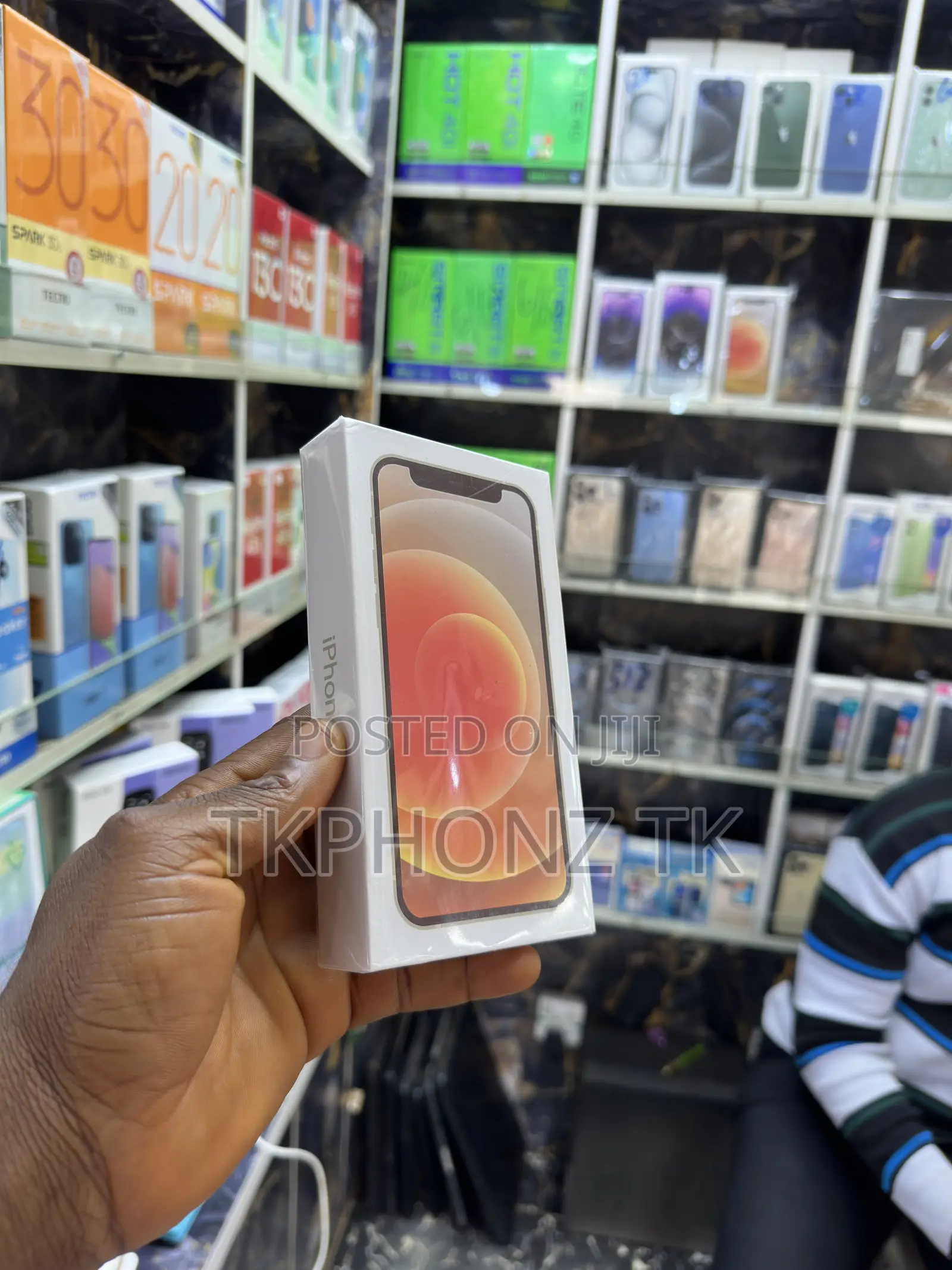 New Apple iPhone 12 128 GB White