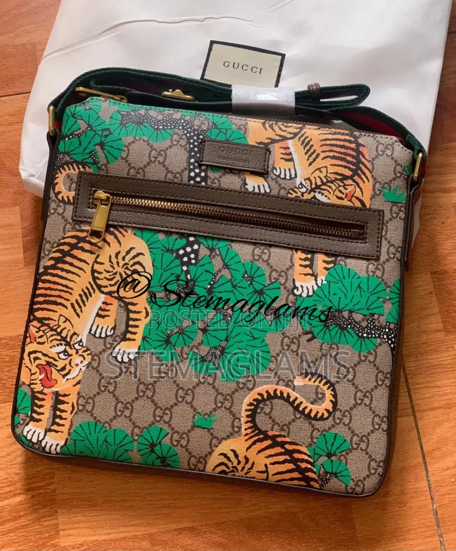 GUCCI Crossbody