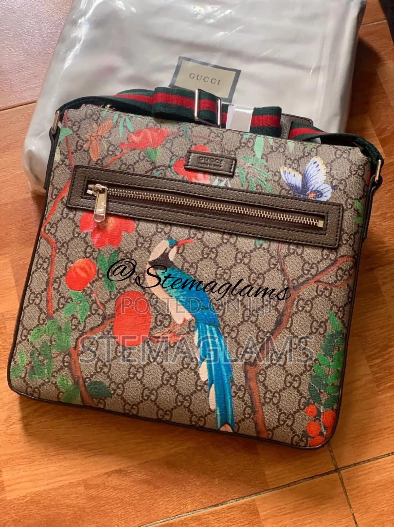 GUCCI Crossbody