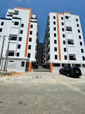 4bdrm Maisonette in Lekki Phase 1 for sale