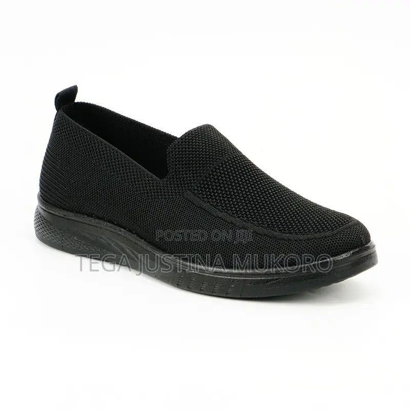 Easy Wear Sneakers