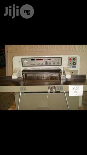 Polar Mohr 92 Cutting Machine