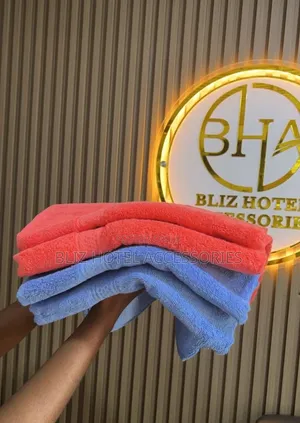 Color To White Towel