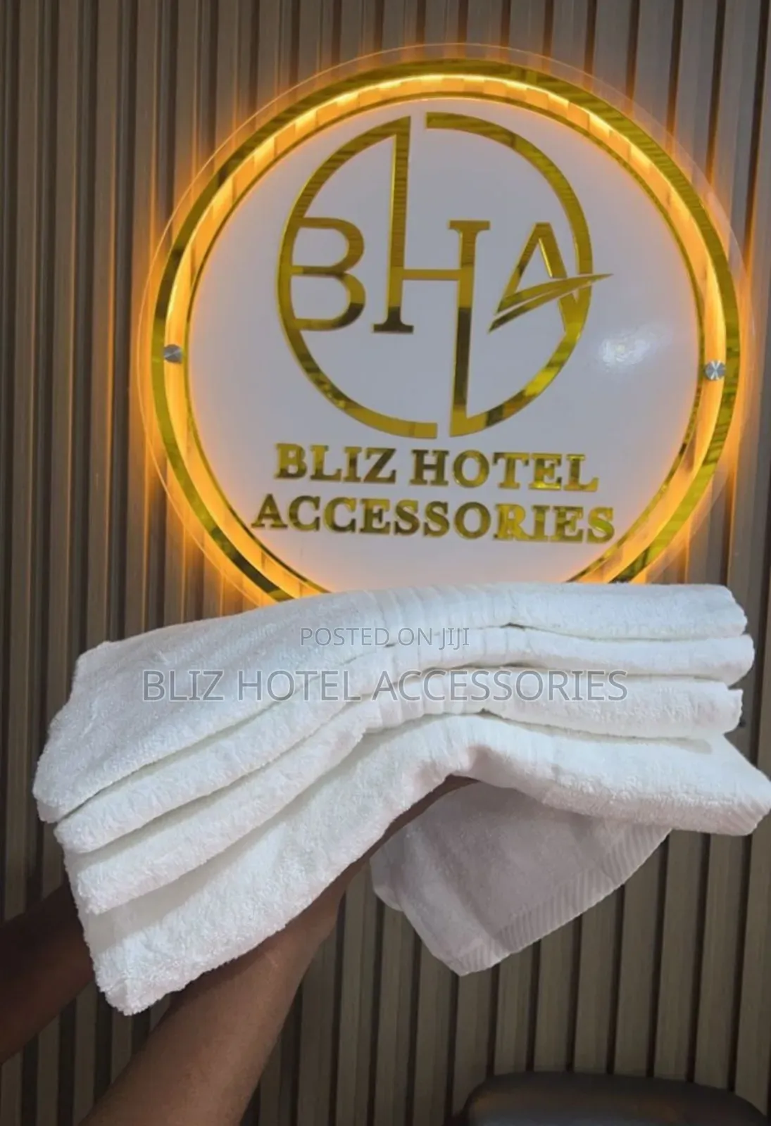 Color To White Towel