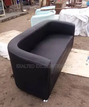 Quality Unique Strong  3 Seater  Bucket Chair
