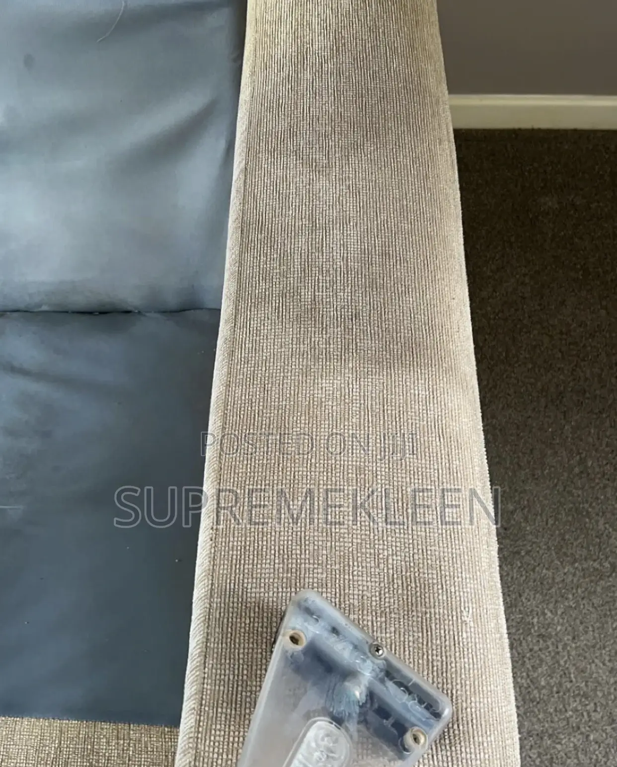 Professional Expert in Deep Upholstery Cleaning Services