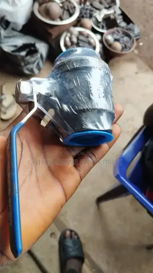 Screw Threaded Ball Valve DN25 PN16 Mild Steel