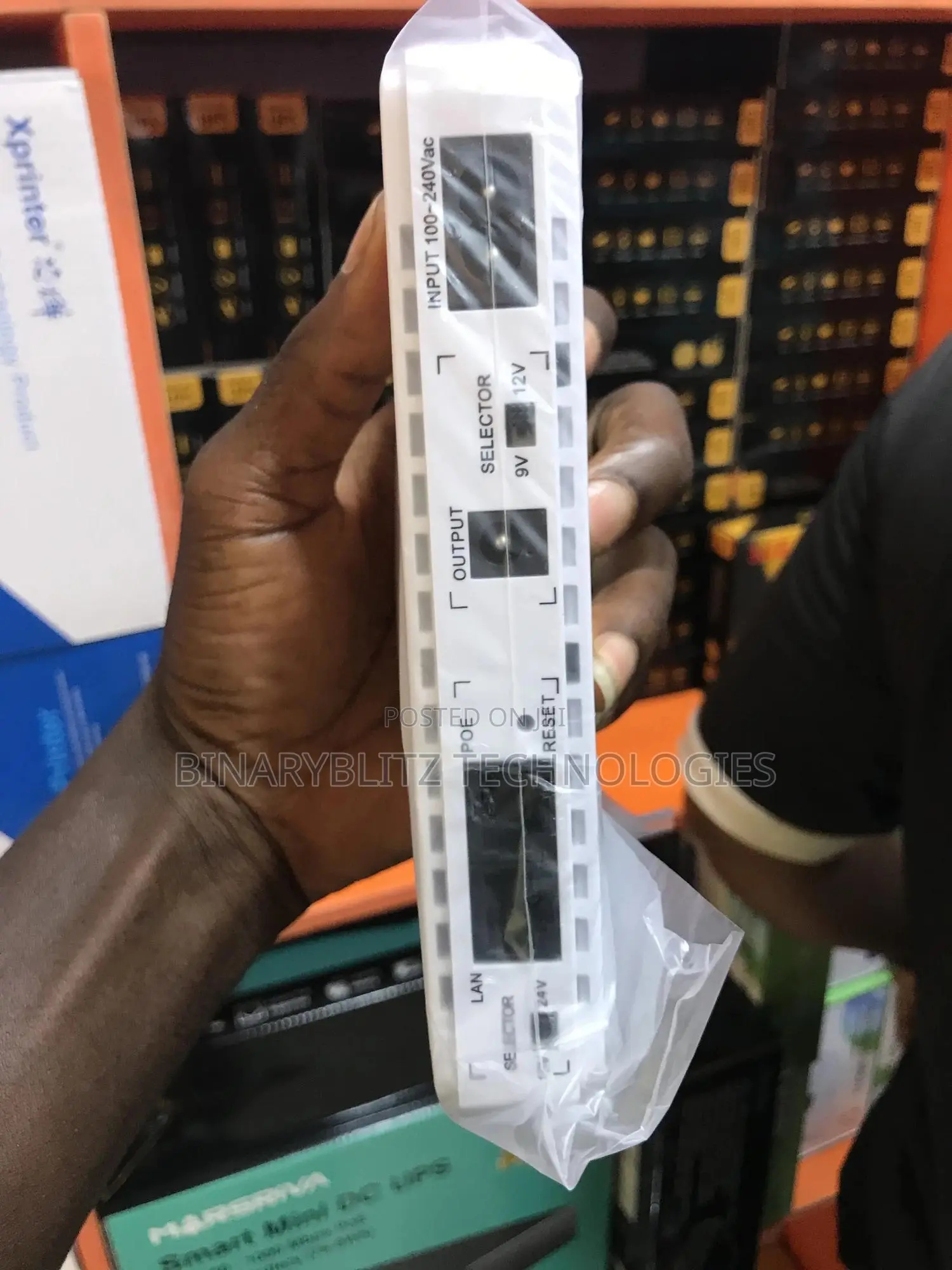 SKE 8800mah Mini DC Ups